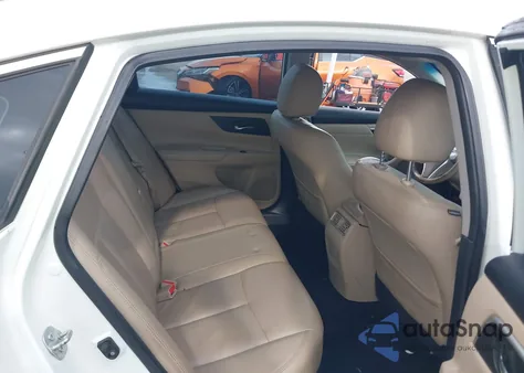 2016 Nissan Altima 2.5 Sl z USA, uszkodzony, nr VIN 1N4AL3AP1GC137598